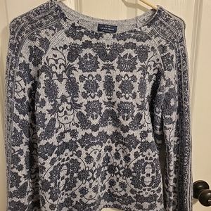 Luck brand Sweater